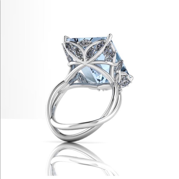 Ferrucci 12.45 ct emerald cut aquamarine gemstone ring. GIA Certified! - Picture 2 of 12
